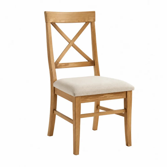Silla de madera de roble con asiento beige